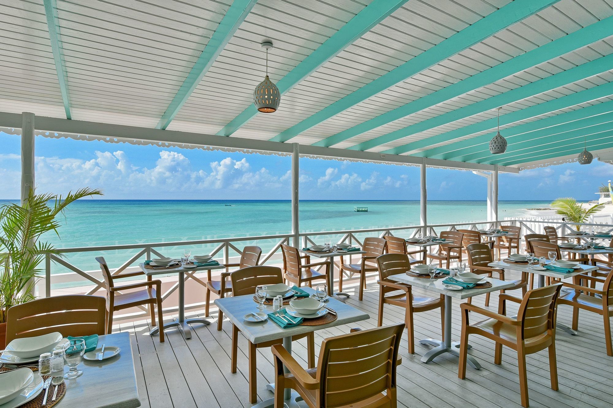 Butterfly Beach Hotel Christ Church Buitenkant foto