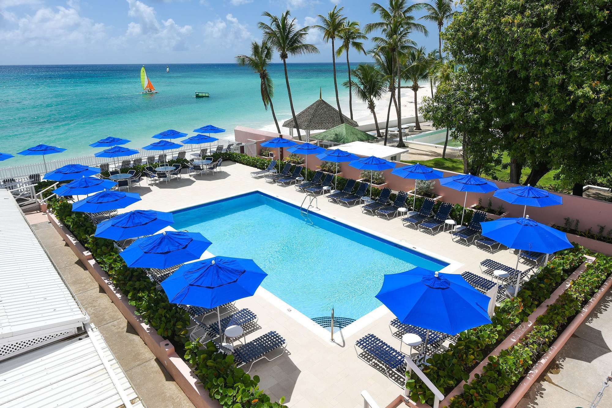 Butterfly Beach Hotel Christ Church Buitenkant foto