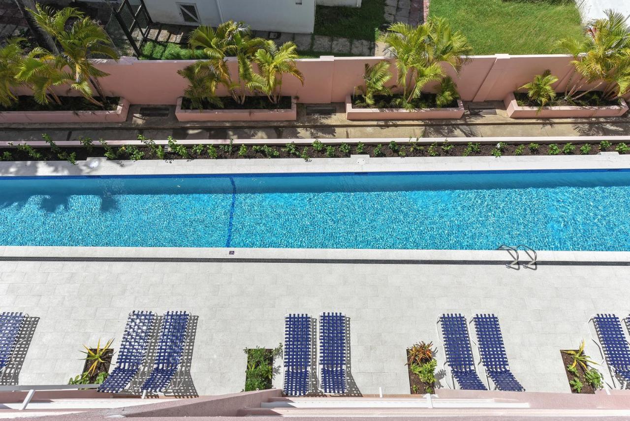 Butterfly Beach Hotel Christ Church Buitenkant foto