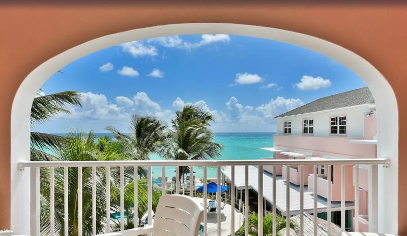 Butterfly Beach Hotel Christ Church Buitenkant foto